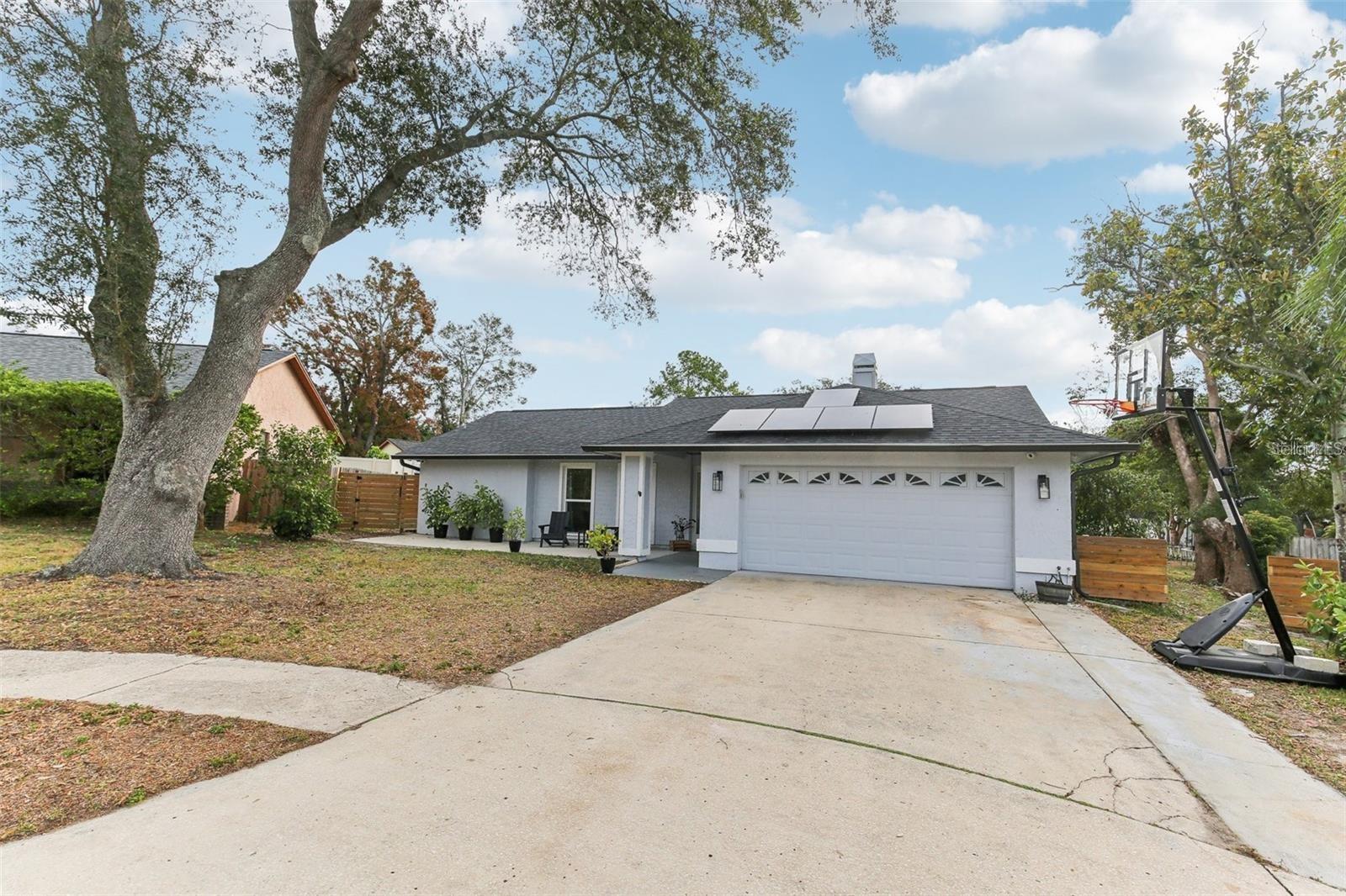 Residential Lease in PALM HARBOR