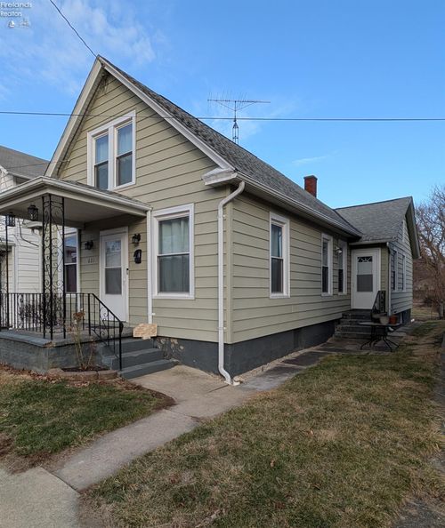 621 Reese St, Sandusky, OH, 44870-3732 | Card Image