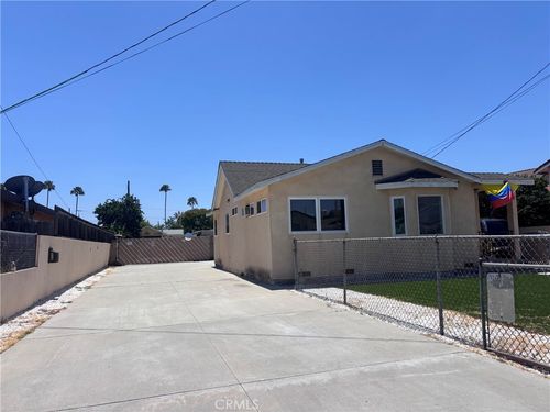 546 E 220th St, Carson, CA, 90745-3254 | Card Image