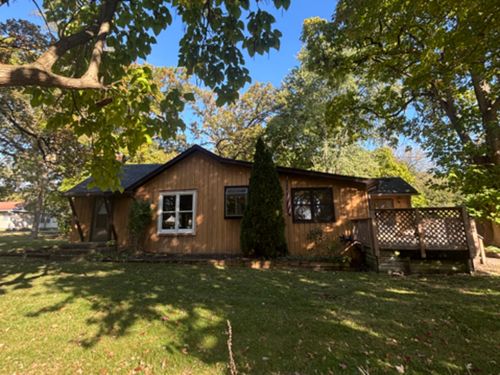 27693 N Hickory St, Island Lake, IL, 60042-8407 | Card Image