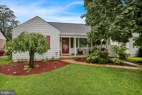 555 Maple St, COLUMBIA, PA, 17512-2117 | Card Image