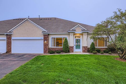 5931 Prairie Ridge Dr, Shoreview, MN, 55126-5000 | Card Image