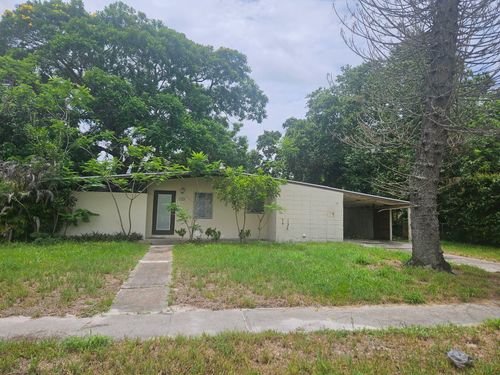174 Se Celestia Ct, Port St. Lucie, FL, 34983-2120 | Card Image