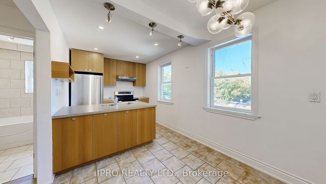 12 Lark St, House attached with 4 bedrooms, 3 bathrooms and 1 parking in Toronto ON | Image 24