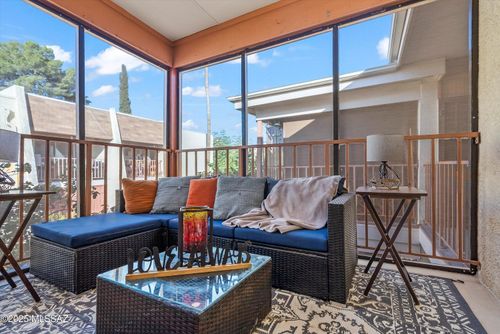 244-1600 N Wilmot Road, Tucson, AZ, 85712 | Card Image