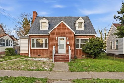 3204 Roanoke Ave, Newport News, VA, 23607-3614 | Card Image