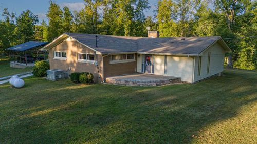 960 Knob Creek Rd, Lawrenceburg, TN, 38464-6573 | Card Image