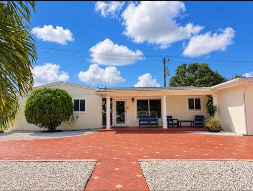 4300 Nw 183rd St, Miami Gardens, FL, 33055-3041 | Card Image
