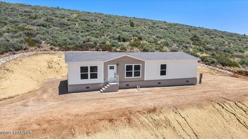 18115 E Frog Holler Ln, Dewey-Humboldt, AZ, 86327 | Card Image