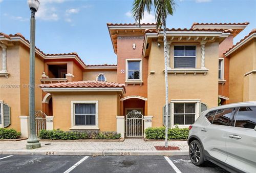 205-4927 N Harbor Isles Dr, Fort Lauderdale, FL, 33312-5225 | Card Image