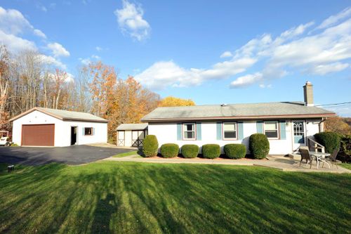 65 Thomas Rd, Horseheads, NY, 14845 | Card Image