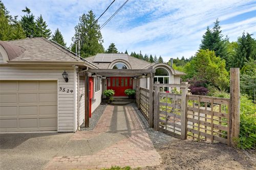 3529 Dougan Dr, Cobble Hill, BC, V8H0H4 | Card Image