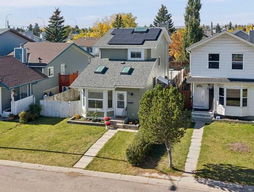 76 Martindale Close Ne, Calgary, AB, T3J2T9 | Card Image