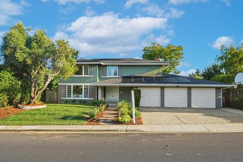2741 Waltham Cross St, Belmont, CA, 94002 | Card Image