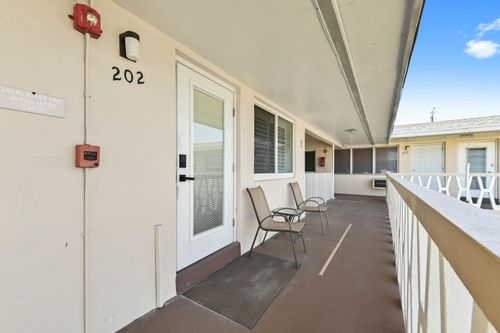 202-900 Atlantic Shores Blvd, Hallandale Beach, FL, 33009-2675 | Card Image