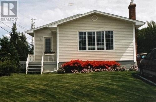 4 Mollison Cres, Gander, NL, A1V2C8 | Card Image