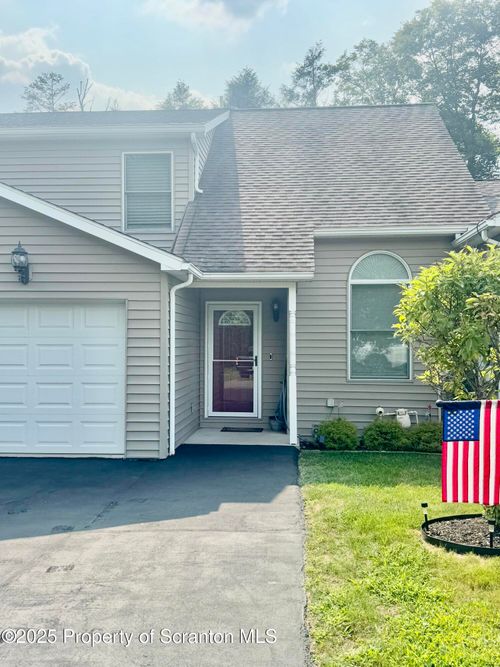 unit-14-205 Knollridge Dr, Factoryville, PA, 18419-8070 | Card Image