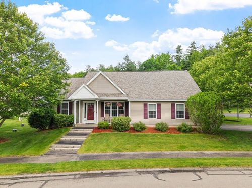 22-22 Dixon Dr, Litchfield, NH, 03052-2362 | Card Image