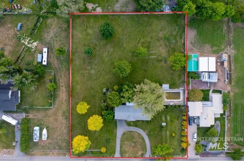 2661 N Dalton Ln, Boise, ID, 83704-5518 | Card Image