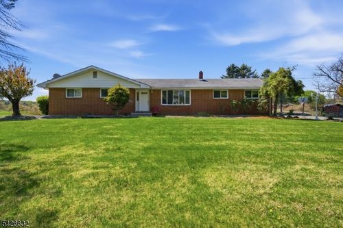 131 Califon Rd, Long Valley, NJ, 07853-3603 | Card Image