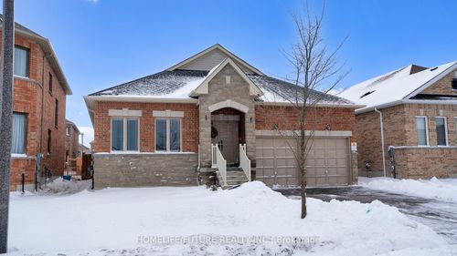 15 Mccaskell St, Beaverton, ON, L0K1A0 | Card Image