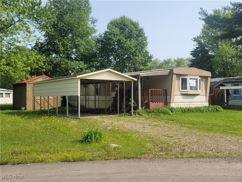 71 Rustic Ln, Apple Creek, OH, 44606-9511 | Card Image