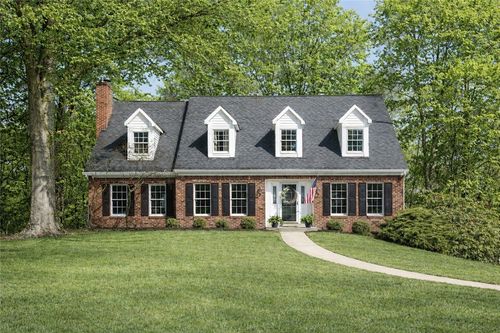 2529 Lindenwood Dr, Wexford, PA, 15090-7914 | Card Image