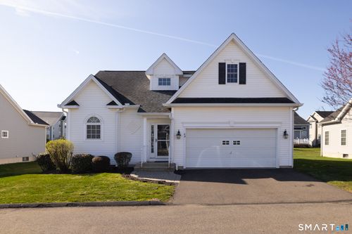 64-64 River Crest Dr, Plantsville, CT, 06479-2057 | Card Image