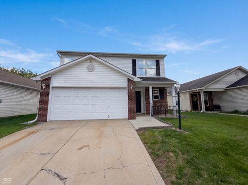 659 Day Break Drive, Greenwood, IN, 46143 | Card Image