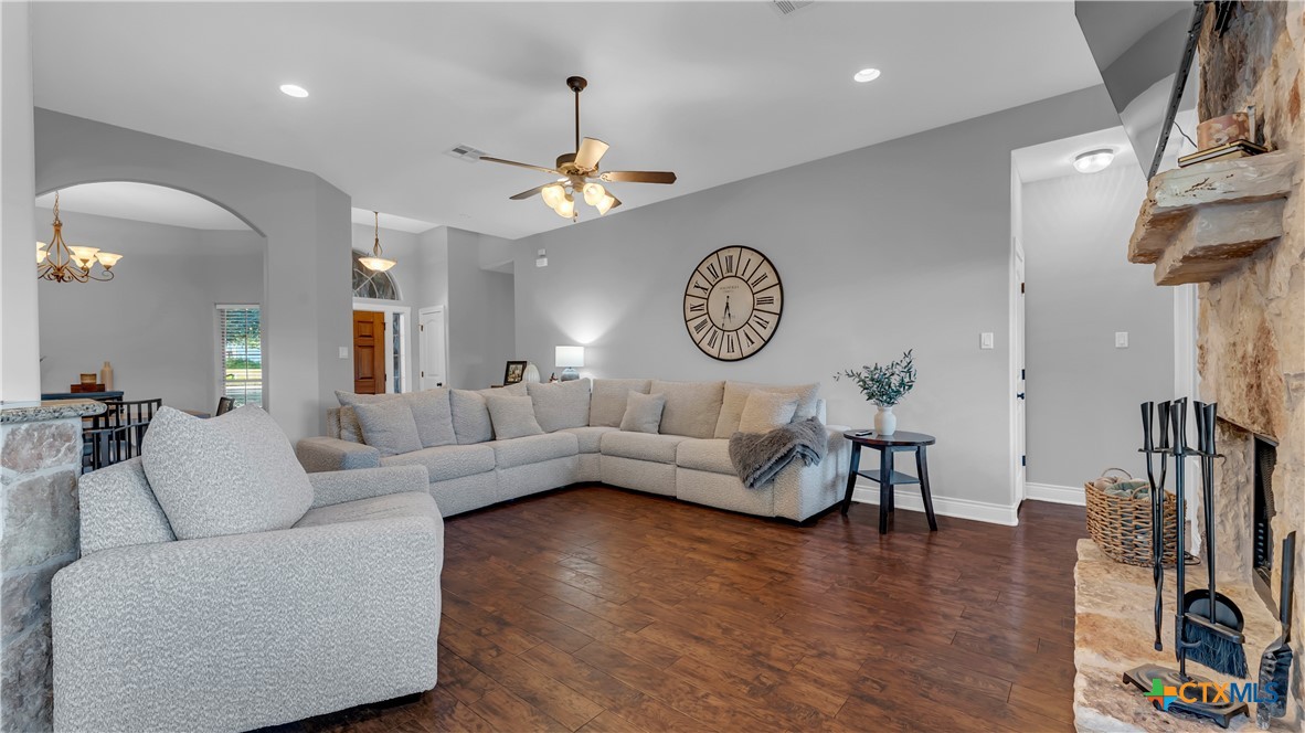 Residential in Burnet