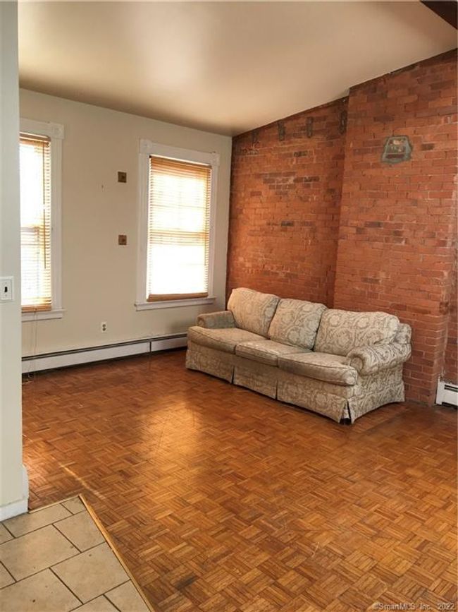 3 - 28 Lyon St, Home with 1 bedrooms, 1 bathrooms and null parking in New Haven CT | Image 5