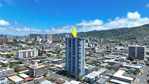 apt-407-2100 Date St, Honolulu, HI, 96826-4019 | Card Image