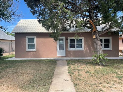 326 New York Ave, Stratton, CO, 80836-5022 | Card Image