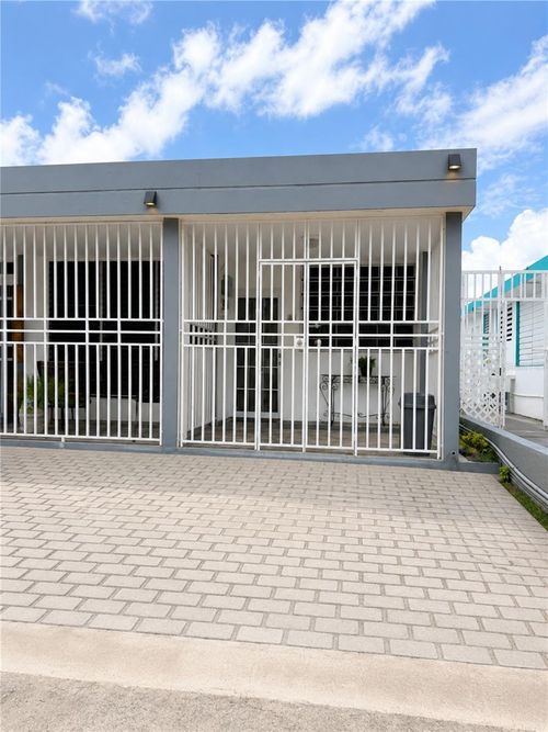 530 B/Q 196-23 Apt #1, Carolina, PR, 00985 | Card Image