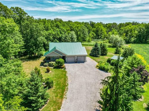1630 Town Line Rd E, Canfield, ON, N0A1C0 | Card Image