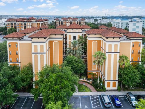 305-d-12539 Floridays Resort Dr, ORLANDO, FL, 32821 | Card Image