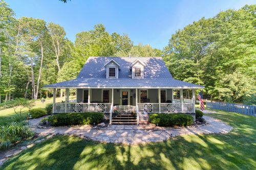 10826 Old Freesoil Rd, Manistee, MI, 49660-9587 | Card Image