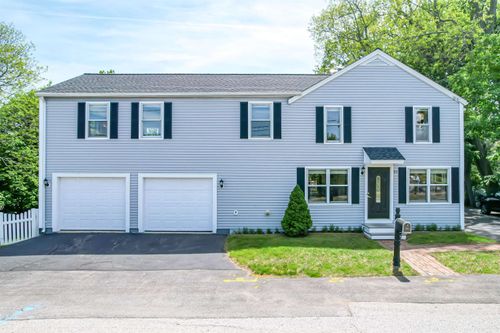 51 Granite St, Portsmouth, NH, 03801-3333 | Card Image