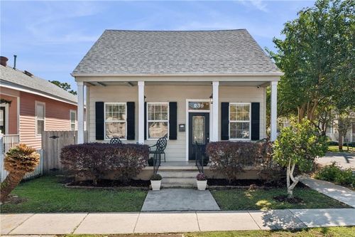 239 Cherokee St, New Orleans, LA, 70118-3764 | Card Image
