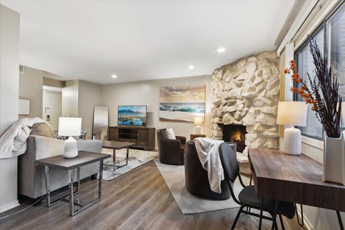 14321 Fairway Dr, Eden Prairie, MN, 55344-1956 | Card Image