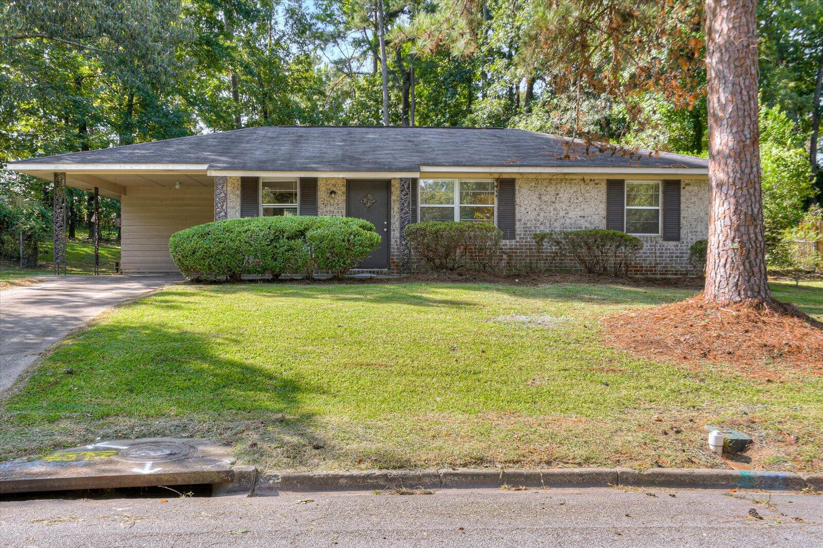 Westmont Dr, Augusta, GA 30907