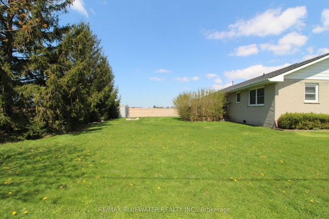 45 John St N, House other with 3 bedrooms, 2 bathrooms and 4 parking in Zurich ON | Image 36