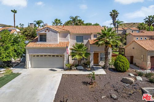 17929 Hatridge Ln, Canyon Country, CA, 91387 | Card Image