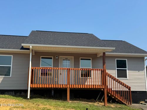 3445 Parker Blvd, Kodak, TN, 37764-1946 | Card Image