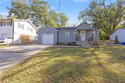 2903 N 74th Street, House other with 3 bedrooms, 1 bathrooms and null parking in Kansas City KS | Image 2