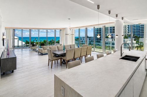 606-1 Collins Ave, Miami Beach, FL, 33139-7486 | Card Image