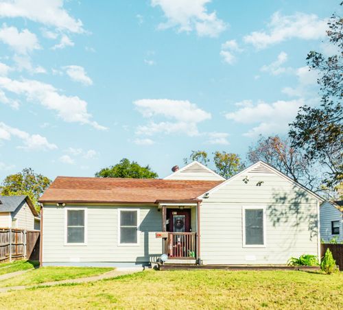 1642 Ash St, Grand Prairie, TX, 75050-3819 | Card Image
