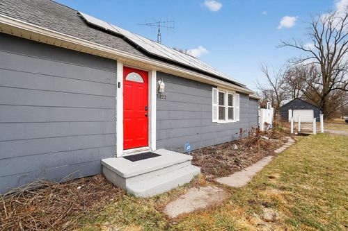 5322 N Elms Rd, Flushing, MI, 48433-9034 | Card Image