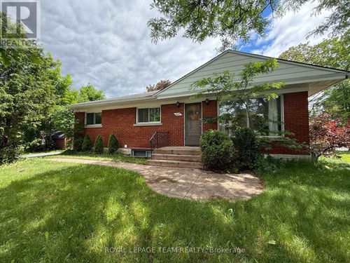 1-and-2-1627 Chaucer Ave, Ottawa, ON, K1G0R7 | Card Image