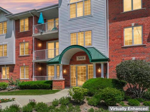 104-543 N Hough St, Barrington, IL, 60010-3045 | Card Image